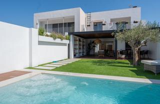 Lloguer Casa adossada  De rodríguez de trujillo i monterde. Chalet adosado en el puig, valencia