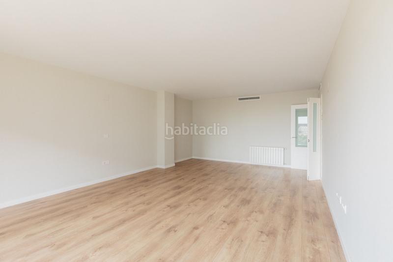 Foto 0b3090d2-924c-4306-825d-822693190d47. Appartamento con riscaldamento parcheggio piscina in Valencia