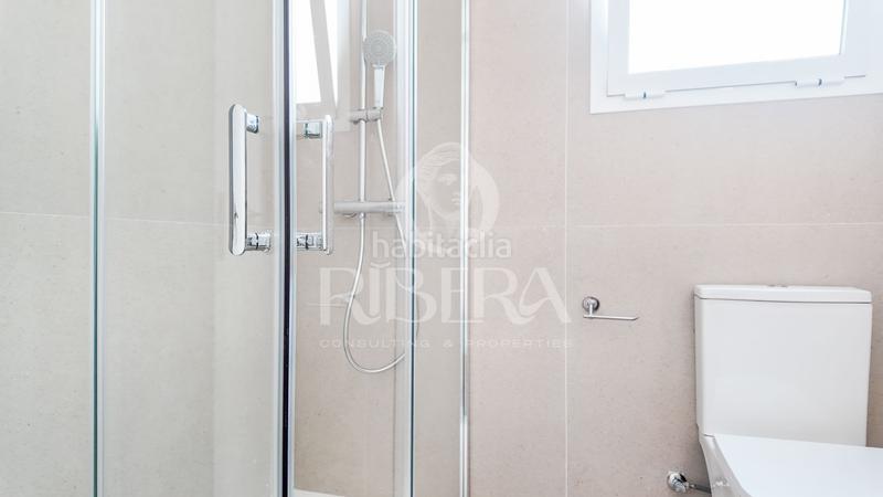 Foto 6fd7a83a-fa15-45c2-a2c5-de11f446d73b. Alquiler piso vivienda reformada a estrenar en avenida primado reig, en Valencia
