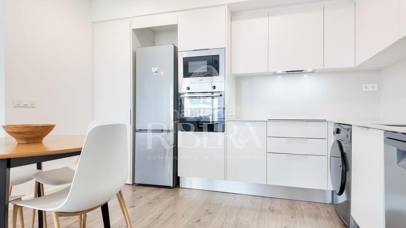 Foto 4a2970ef-c95e-45c1-a951-4b887775f155. Rent flat with heating pool in Malilla Valencia