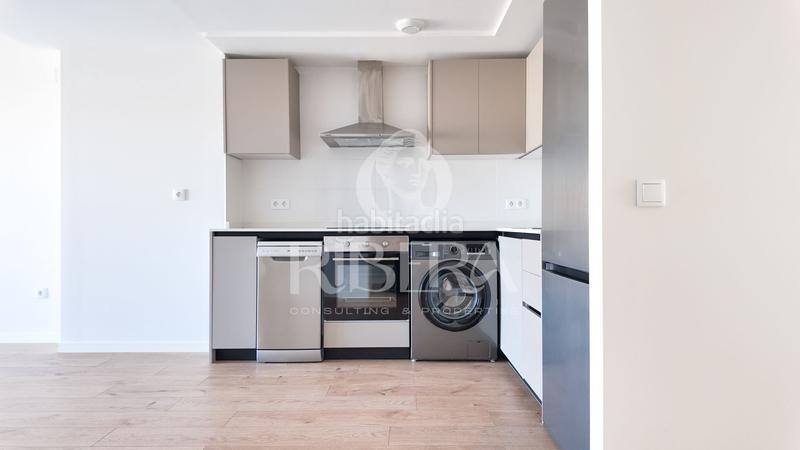 Foto 54d1ae61-65fb-43bd-aab2-c89ff29c445c. Piso vivienda en venta en Benetússer