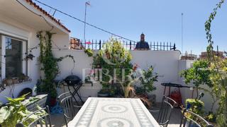 Lloguer Pis  Gobernador viejo. Ático exclusivo con terraza en governador vell