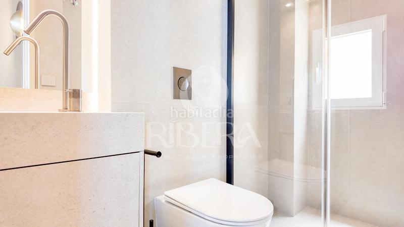 Foto 06f295b6-f39c-48e8-a1ea-2ad22daf33bb. Alquiler piso exclusiva vivienda reformada en primera línea de playa en Sueca