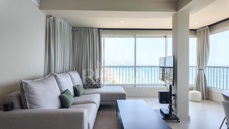 Foto 505cb4b7-693e-4fe6-a299-4753f4b34038. Alquiler piso exclusiva vivienda reformada en primera línea de playa en Sueca