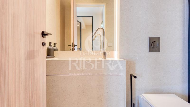 Foto b9ac6df8-b392-404e-84cd-c309bb55458a. Alquiler piso exclusiva vivienda reformada en primera línea de playa en Sueca