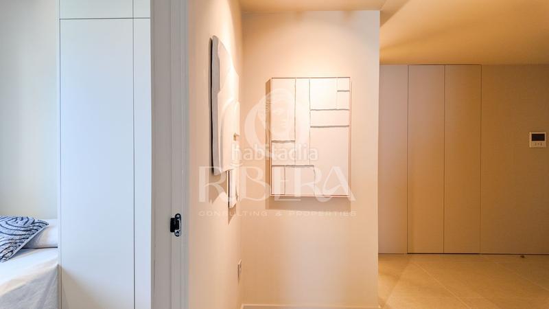 Foto eff985cb-adfb-4a6b-8bf3-c44d5f4a8993. Alquiler piso exclusiva vivienda reformada en primera línea de playa en Sueca