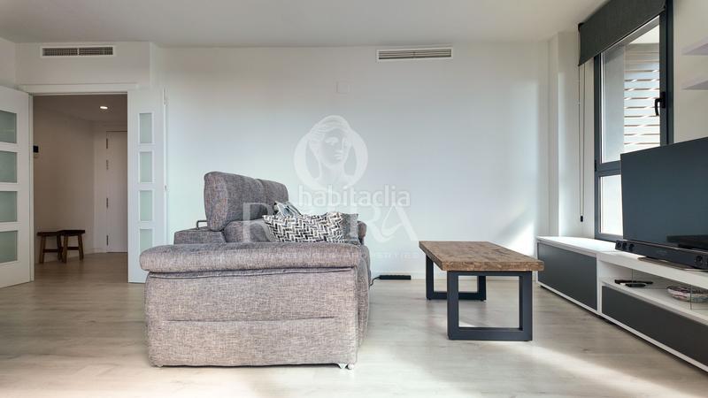 Foto 4f26e23f-8680-45a7-80e8-f63b55cc33cb. Miete etagenwohnung mit heizung pool in Malilla Valencia