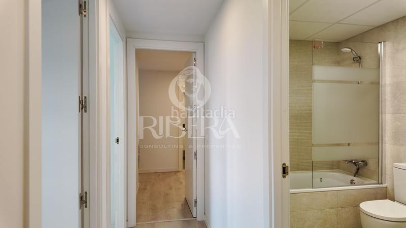 Foto 9c9f6e27-f5e2-420a-94e8-eee780a734a7. Miete etagenwohnung mit heizung pool in Malilla Valencia