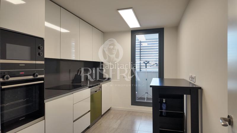 Foto 4300ef53-a582-49a5-b26e-53a63a0517e5. Rent flat with heating pool in Malilla Valencia