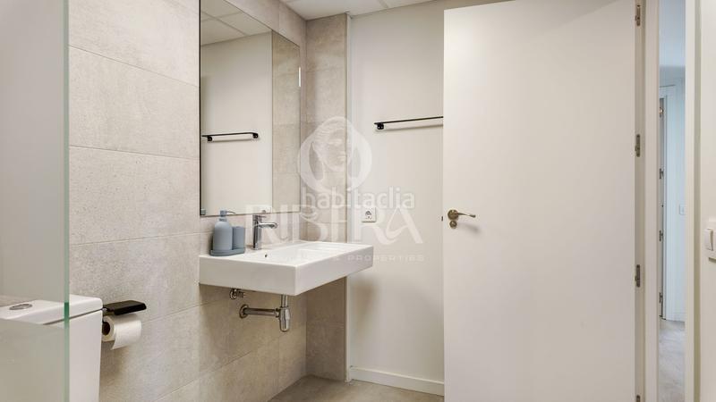 Foto bccb3784-5445-4c77-8e93-d2e351b95838. Rent flat with heating pool in Malilla Valencia