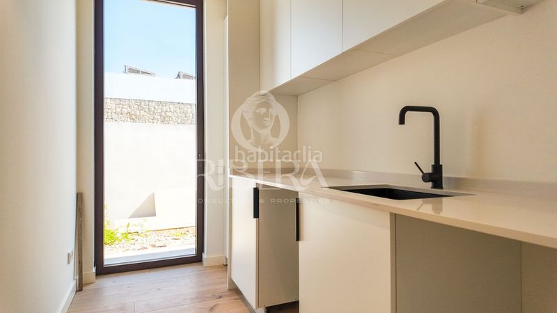 Foto 9b8abc1f-7886-4d41-82a8-98e7953994d9. Casa amb calefacció aparcament piscina a El Carme-Sant Agustí-Bonavista Eliana (l´)