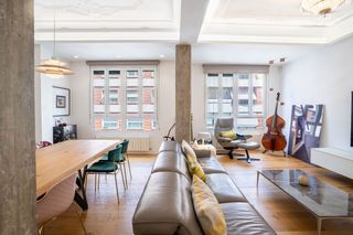 Flat in CIRILO AMOROS 2