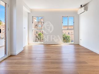 Flat in CONSTITUCION