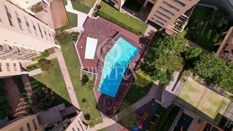 Foto 7e4981f0-f7d2-4be3-b995-efce6754fa44. Pis amb calefacció piscina a Sant Pau Valencia