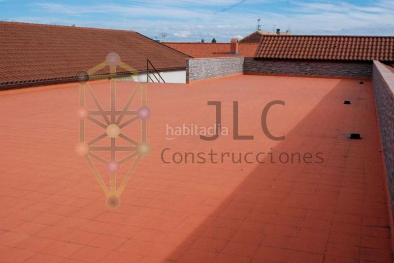 Foto ff241066-a565-4ba4-987f-d2e6f6a57790. Location local commercial dans Casar (El)