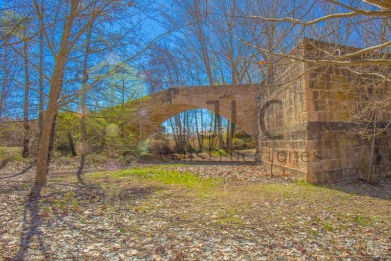 Foto 0d5f6d4a-989e-4f76-8415-a64fde4269c8. Wohngrundstück in Talamanca de Jarama