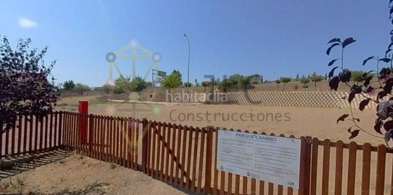 Foto 0d505f01-282b-4f3b-ac81-a77bbadc1bbf. Terreno residenziale in Molar (El)