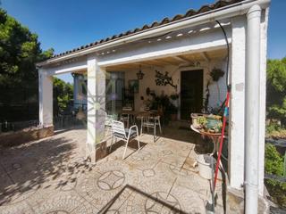 Xalet  Viuelas. Espectacular chalet con piscina y vistas a la naturaleza en pea