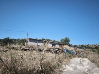 Location Bâtiment à usage industriel à Cabanillas de la Sierra. Nave de 458 m en parcela urbana de 5.416 m en redueña  una joya