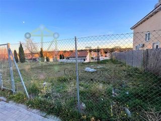 Terreno residenziale  De los agricultores. Parcela con bonitas vistas  el casar a 1 minuto del mercadona