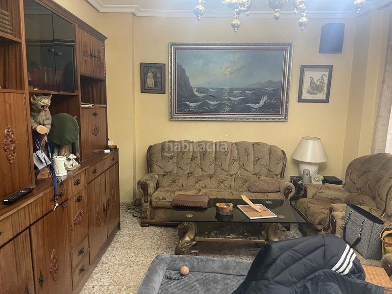 Foto 01ef3351-43c8-4e5a-b31c-a62929007a6f. Casa aparellada a Montecarmelo Madrid
