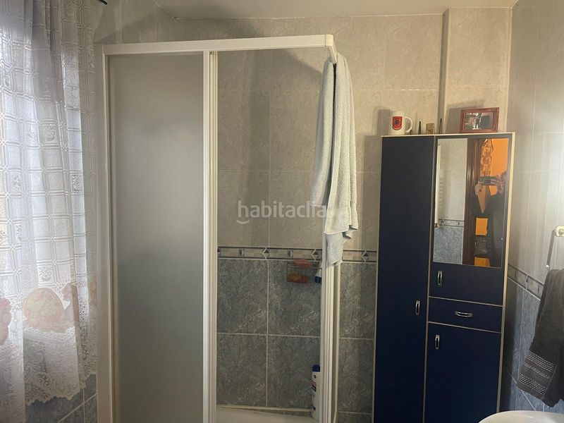 Foto 4519be69-f827-46f8-8db1-d7f43ccfeb00. Casa aparellada a Montecarmelo Madrid