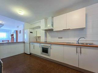 Rez-de-chaussée  Camino fuente. Bajo con patio, garaje y 2 dormitorios  ideal inversión o primer