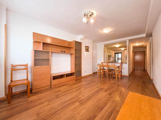 Piano terra  Camino fuente. Bajo con patio, garaje y 2 dormitorios  ideal inversión o primer