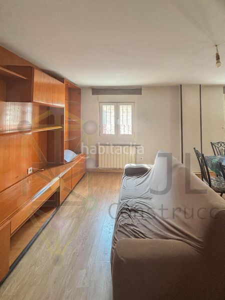 Foto a51a4a01-a313-4c5c-9533-fb30852c7115. Pis amb calefacció aparcament a Casar (El)