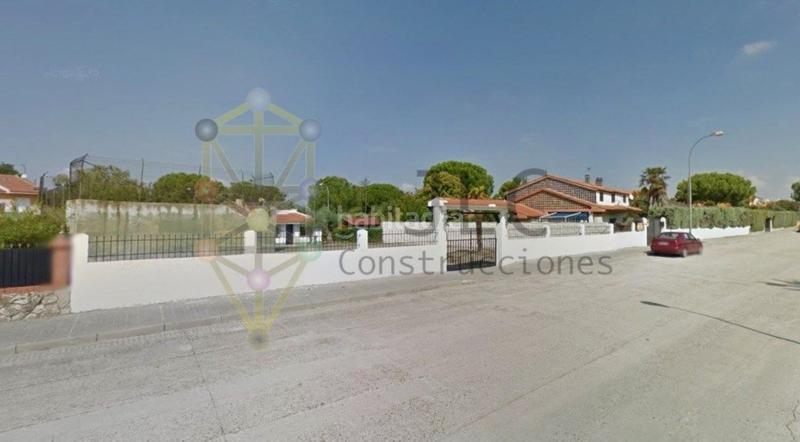 Foto e324f5a1-9092-4686-87c8-c2dfe9ac3e9c. Terreny residencial a Fuente el Saz de Jarama