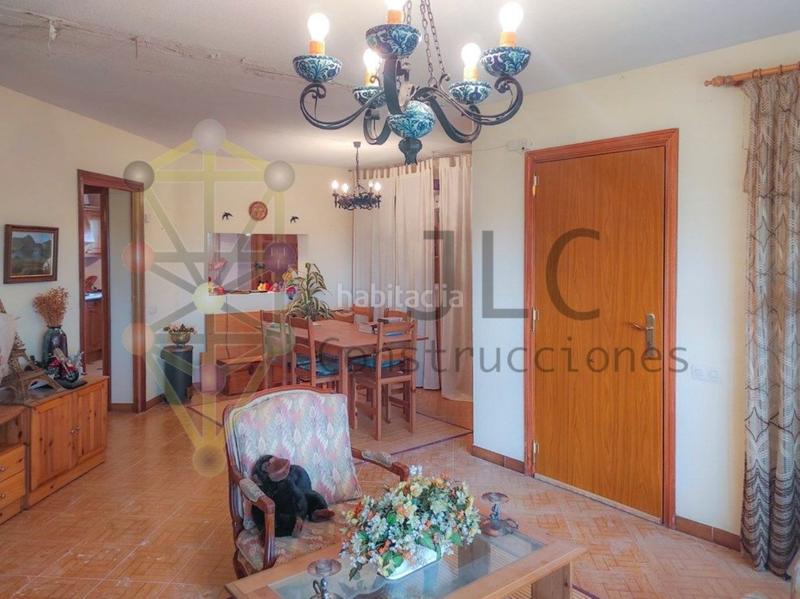 Foto aaffa779-f09b-4ed2-b799-f1f42b8df1f5. Xalet amb piscina a Casar (El)