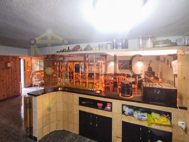 Foto ab29abb8-c373-4601-8c42-3c561462caed. Xalet amb piscina a Casar (El)