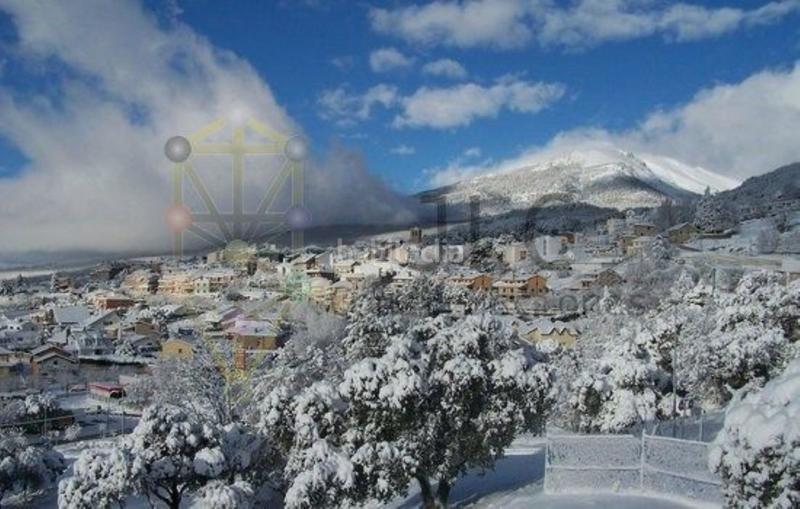 Foto 34980a3d-08b1-4e9f-8eab-35a01b711bf5. Terreno residenziale in Miraflores de la Sierra