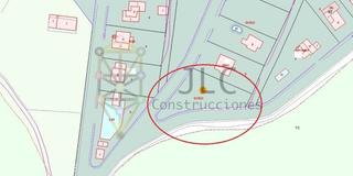 Terreno residenziale in Calle Calle del Pino