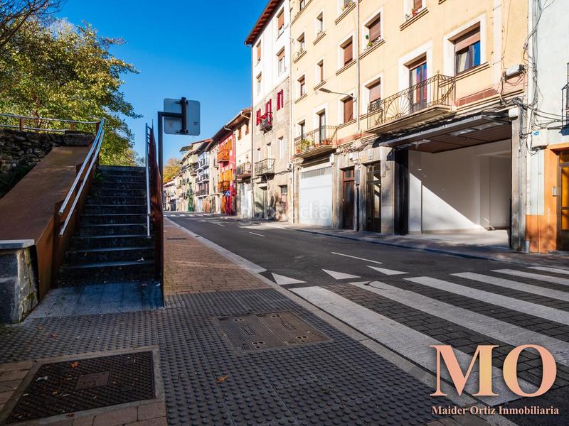 Foto 57162c17-8599-4d36-ab14-7a4ba2f99bf7. Lloguer local comercial a Bergara