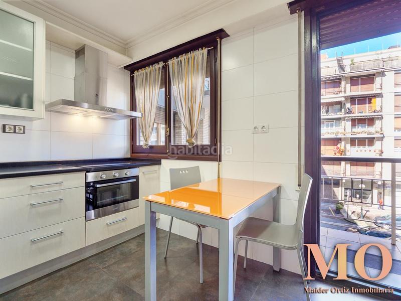 Foto 4887fd4b-b2f1-48f2-b0ad-ab9bd1e0ea6a. Appartement avec chauffage dans Bergara