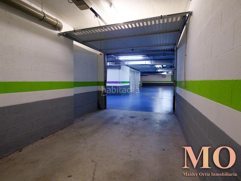 Foto d5afa3d7-978c-4c45-9f83-cfe50ec7e27c. Parking coche en Bergara