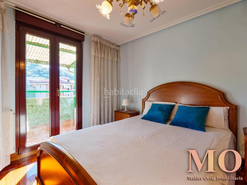 Foto 3aa4a25e-f560-4f54-8531-cb65f7f3a87a. Àtic amb calefacció a Bergara