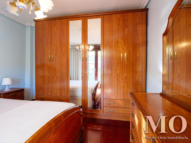 Foto a2f25c8c-86ab-41ba-af4a-30b60107604b. Àtic amb calefacció a Bergara