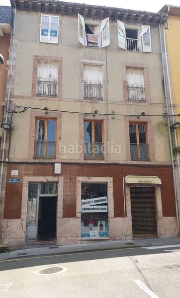 Foto 162c0e03-abf9-485f-b428-abb0223a8da5. Edificio  en venta en centro. en Grado