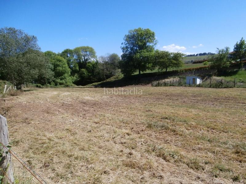 Foto 90f1bc02-68e8-48a4-b8af-8cdf830de2f3. Terreny residencial a Piloña