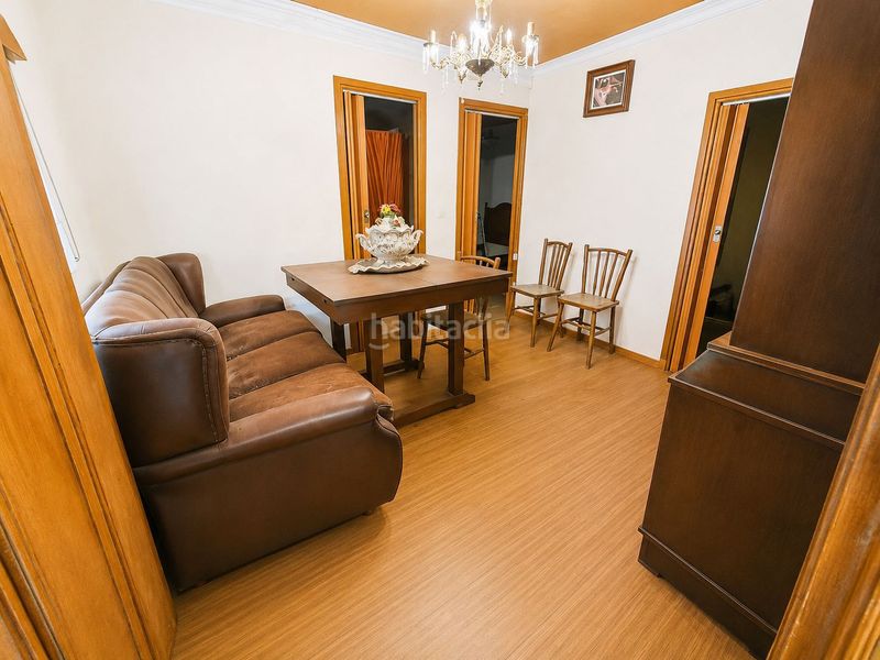Foto 79d58e7d-ae04-4617-99b6-43bfa956e767. Casa amb aparcament a Salas