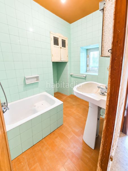 Foto d24f51e8-e82f-4ba2-9586-31c3970b902a. Casa amb aparcament a Salas