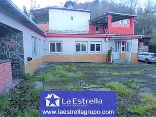 Haus in As-311