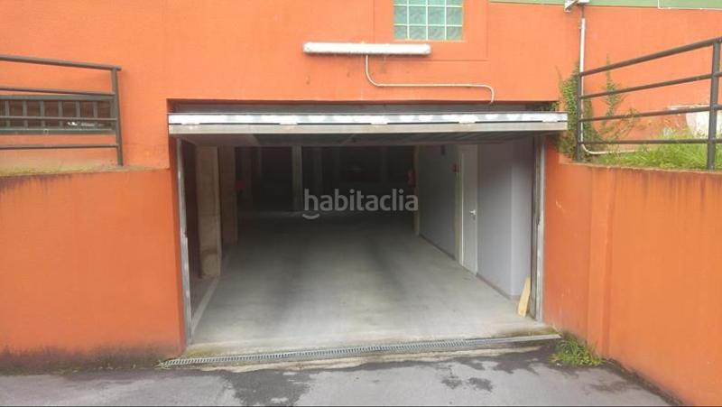 Foto 88ea8229-ba56-477c-8fff-c8ebfdccf959. Posto auto in Parres