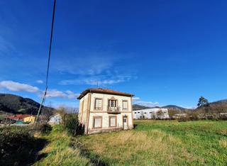 Casa a Grado. Casa en venta en grado, 7 dormitorios.