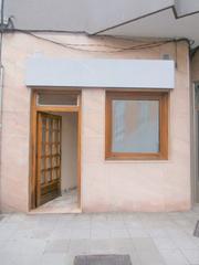 Lloguer Local Comercial a Grado. Local com. en alquiler en grado, 2 despachos.