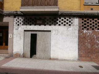 Lloguer Local Comercial a Grado. Local com. en alquiler en centro.