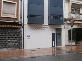 Location Local commercial à Grado. Local com. en alquiler en centro.