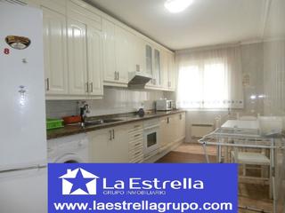 Pis a Grado. Piso en venta en grado, 2 dormitorios.